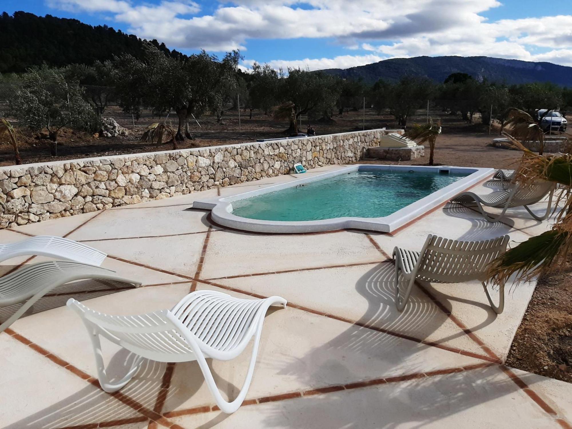 Casita Del Embalse Con Encanto Бьяр Экстерьер фото