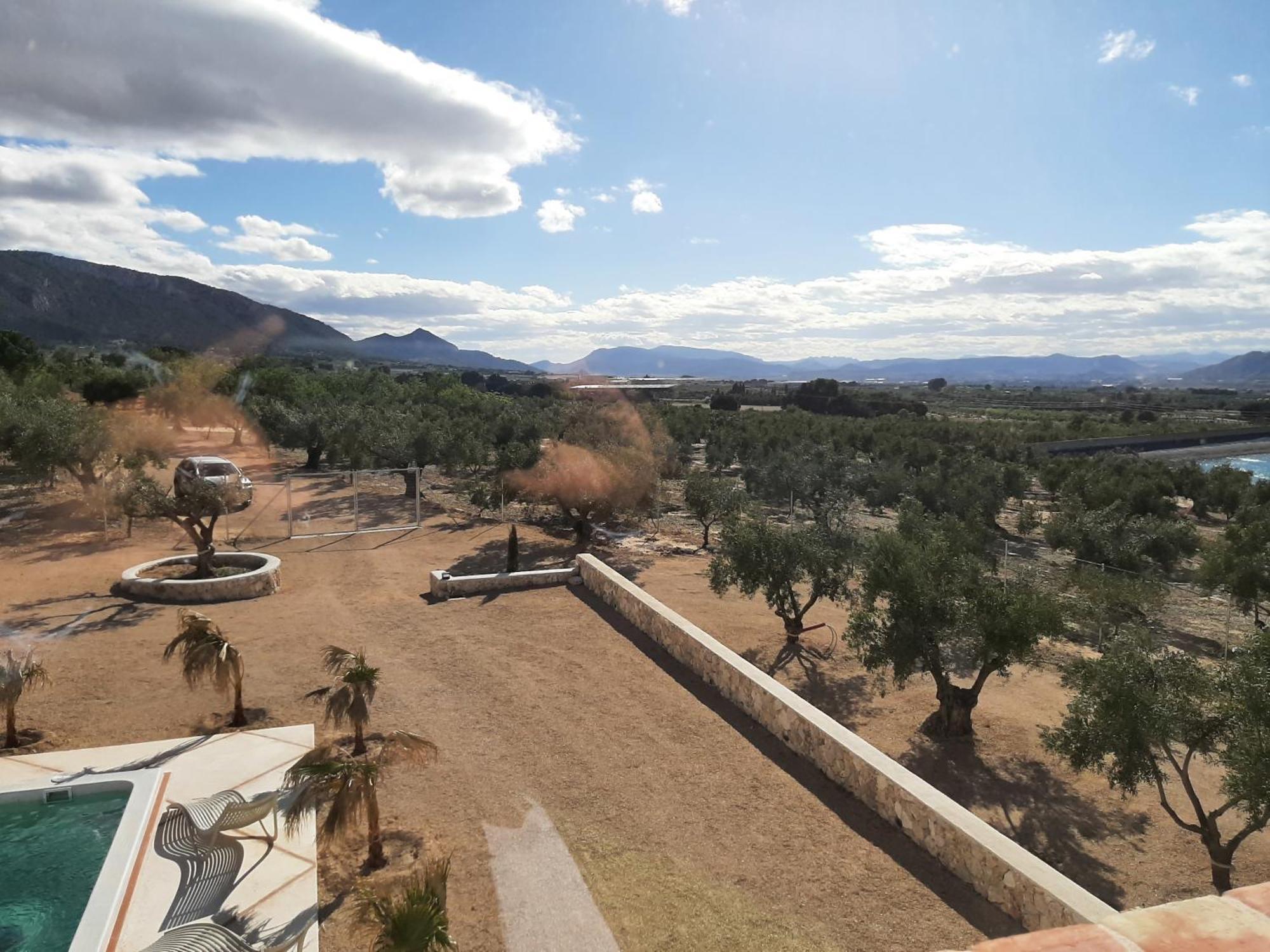 Casita Del Embalse Con Encanto Бьяр Экстерьер фото